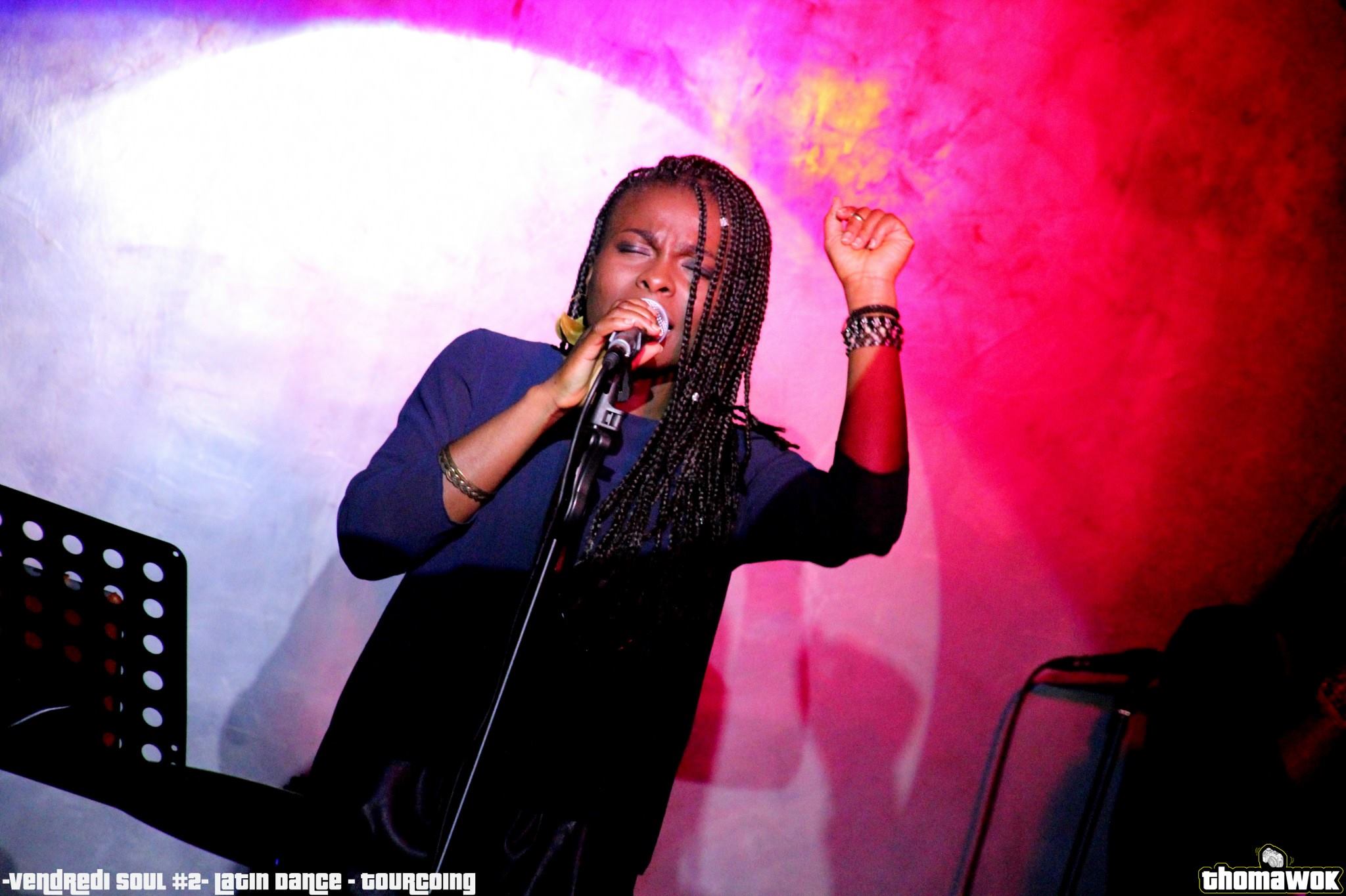 Renya by Thomawok - Concert Tourcoing 2013.jpg
